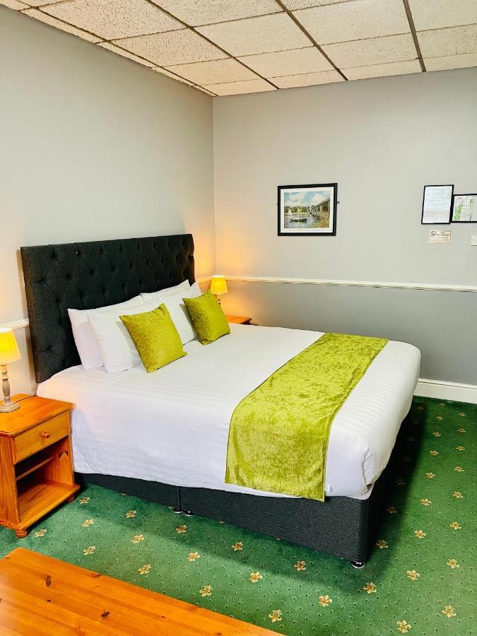 Palm Court B&B Ilfracombe Esterno foto