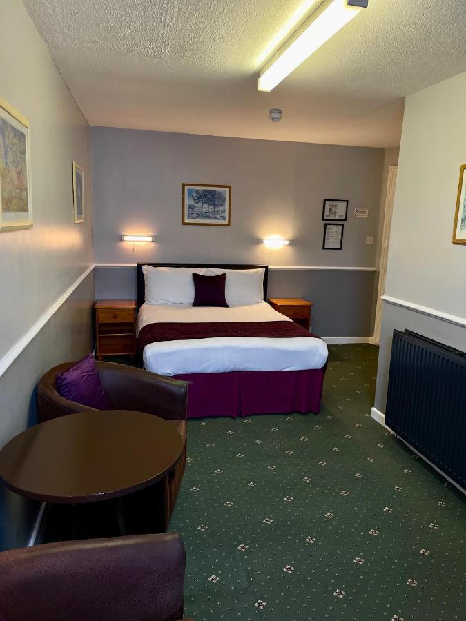 Palm Court B&B Ilfracombe Esterno foto